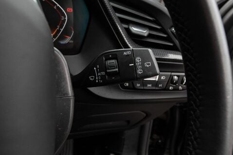 BMW 1 Series 118I SPORT 18