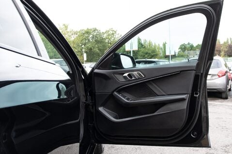 BMW 1 Series 118I SPORT 14