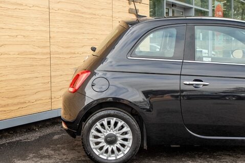 Fiat 500 DOLCEVITA MHEV 7