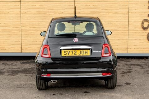 Fiat 500 DOLCEVITA MHEV 6