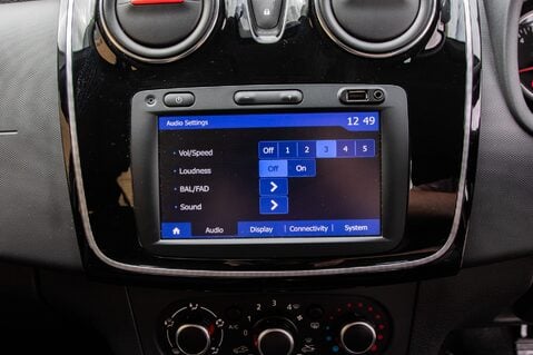 Dacia Sandero Stepway TECHROAD TCE 28