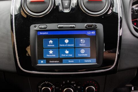 Dacia Sandero Stepway TECHROAD TCE 27