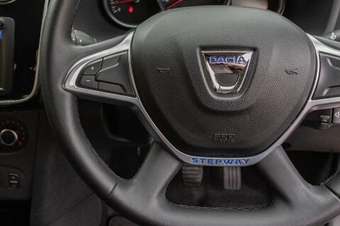 Dacia Sandero Stepway TECHROAD TCE 19