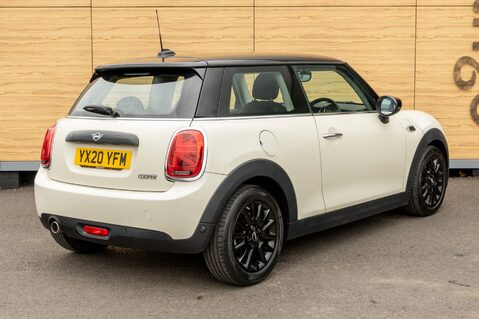 Mini Hatch COOPER CLASSIC 2