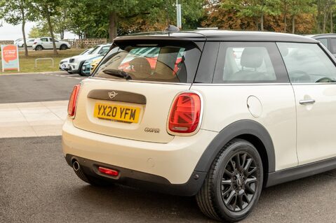 Mini Hatch COOPER CLASSIC 8