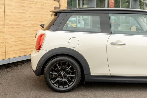 Mini Hatch COOPER CLASSIC 7