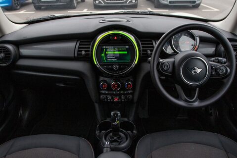 Mini Hatch COOPER CLASSIC 3
