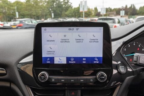Ford Fiesta ST-LINE 24
