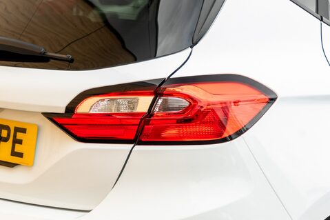 Ford Fiesta ST-LINE 9