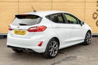 Ford Fiesta ST-LINE 2
