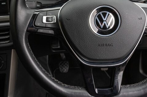 Volkswagen Polo MATCH TSI 19