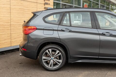 BMW X1 SDRIVE20I SPORT 7
