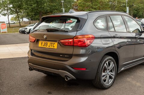 BMW X1 SDRIVE20I SPORT 8
