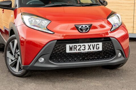Toyota Aygo X VVT-I EDGE 10