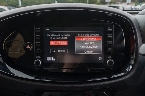 Toyota Aygo X VVT-I EDGE 22
