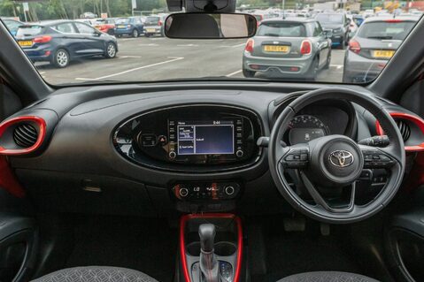 Toyota Aygo X VVT-I EDGE 3