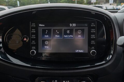 Toyota Aygo X VVT-I EDGE 24