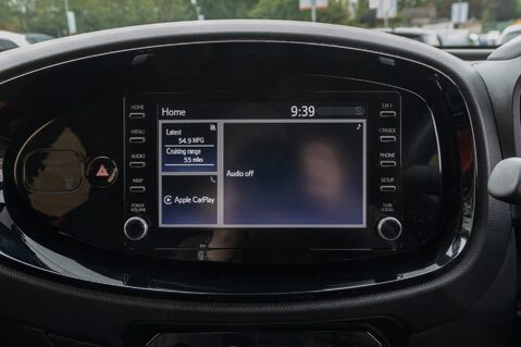 Toyota Aygo X VVT-I EDGE 23