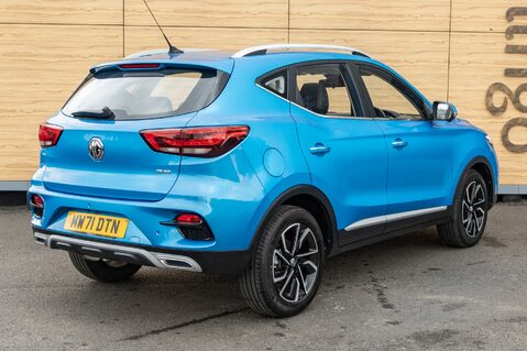 MG ZS EXCLUSIVE T-GDI 2