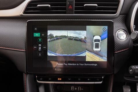 MG ZS EXCLUSIVE T-GDI 29