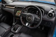 MG ZS EXCLUSIVE T-GDI 4