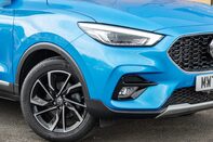 MG ZS EXCLUSIVE T-GDI 11