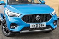 MG ZS EXCLUSIVE T-GDI 10