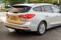 Ford Focus TITANIUM 8