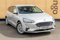 Ford Focus TITANIUM 1