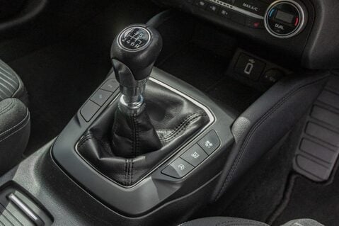 Ford Focus TITANIUM 33