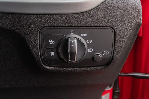 Audi Q2 TFSI S LINE 15