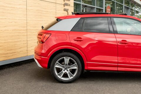 Audi Q2 TFSI S LINE 7