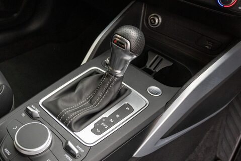 Audi Q2 TFSI S LINE 33