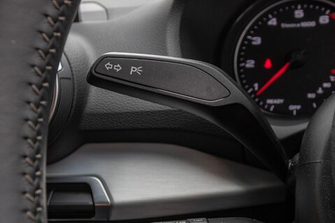 Audi Q2 TFSI S LINE 17