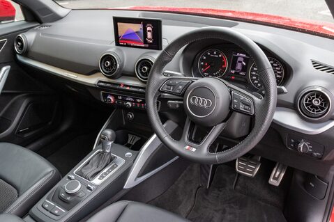 Audi Q2 TFSI S LINE 4