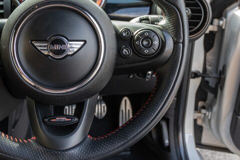 Mini Hatch JOHN COOPER WORKS 21