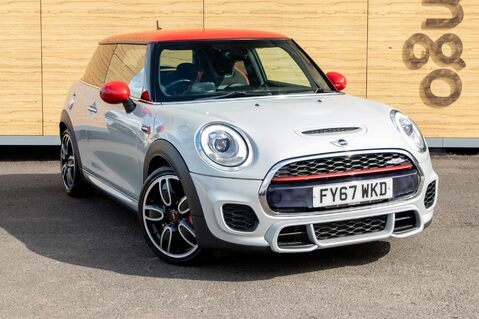 Mini Hatch JOHN COOPER WORKS 1