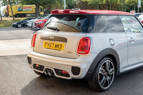 Mini Hatch JOHN COOPER WORKS 8