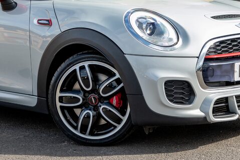 Mini Hatch JOHN COOPER WORKS 12