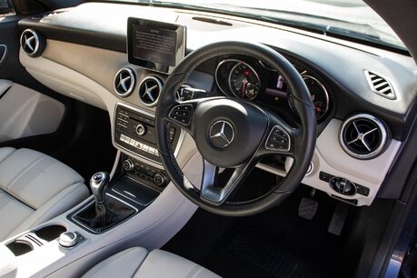 Mercedes-Benz CLA Class CLA 180 SPORT