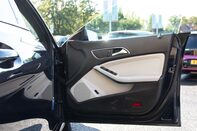 Mercedes-Benz CLA Class CLA 180 SPORT 14