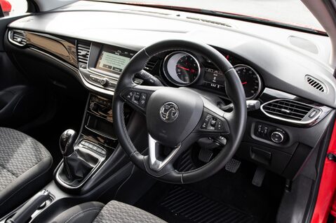 Vauxhall Astra SRI ECOTEC S/S 3