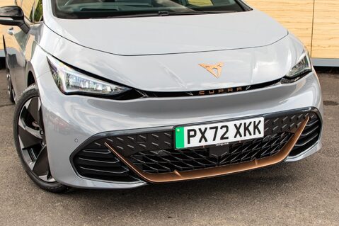 Cupra Born V2 10