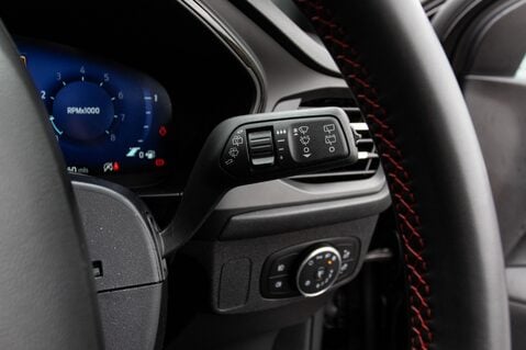 Ford Focus ST-LINE X 17