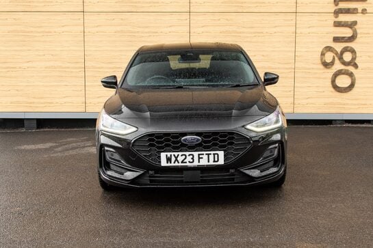 Ford Focus ST-LINE X
