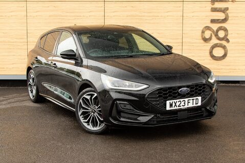 Ford Focus ST-LINE X 1