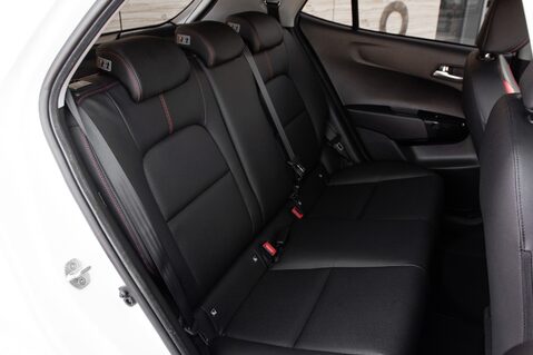 Kia Picanto GT-LINE S 33