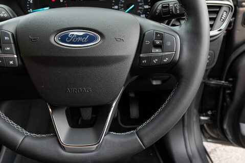 Ford Fiesta TITANIUM 20