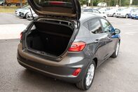 Ford Fiesta TITANIUM 33