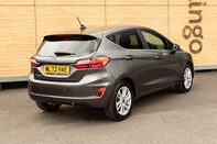 Ford Fiesta TITANIUM 2